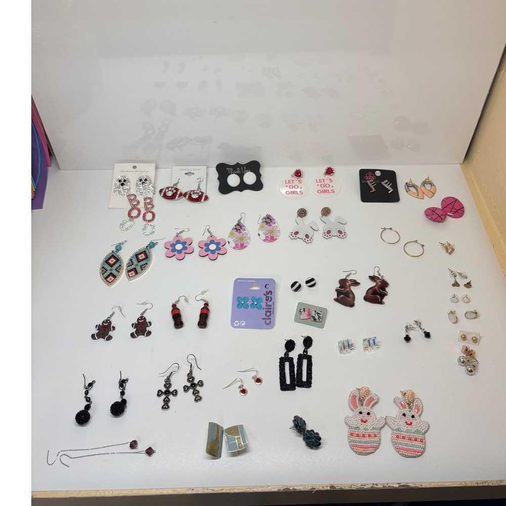 Fashion Earring Lot 36 Pair Claires Halloween Easter Beaded Dangle Stud Earrings